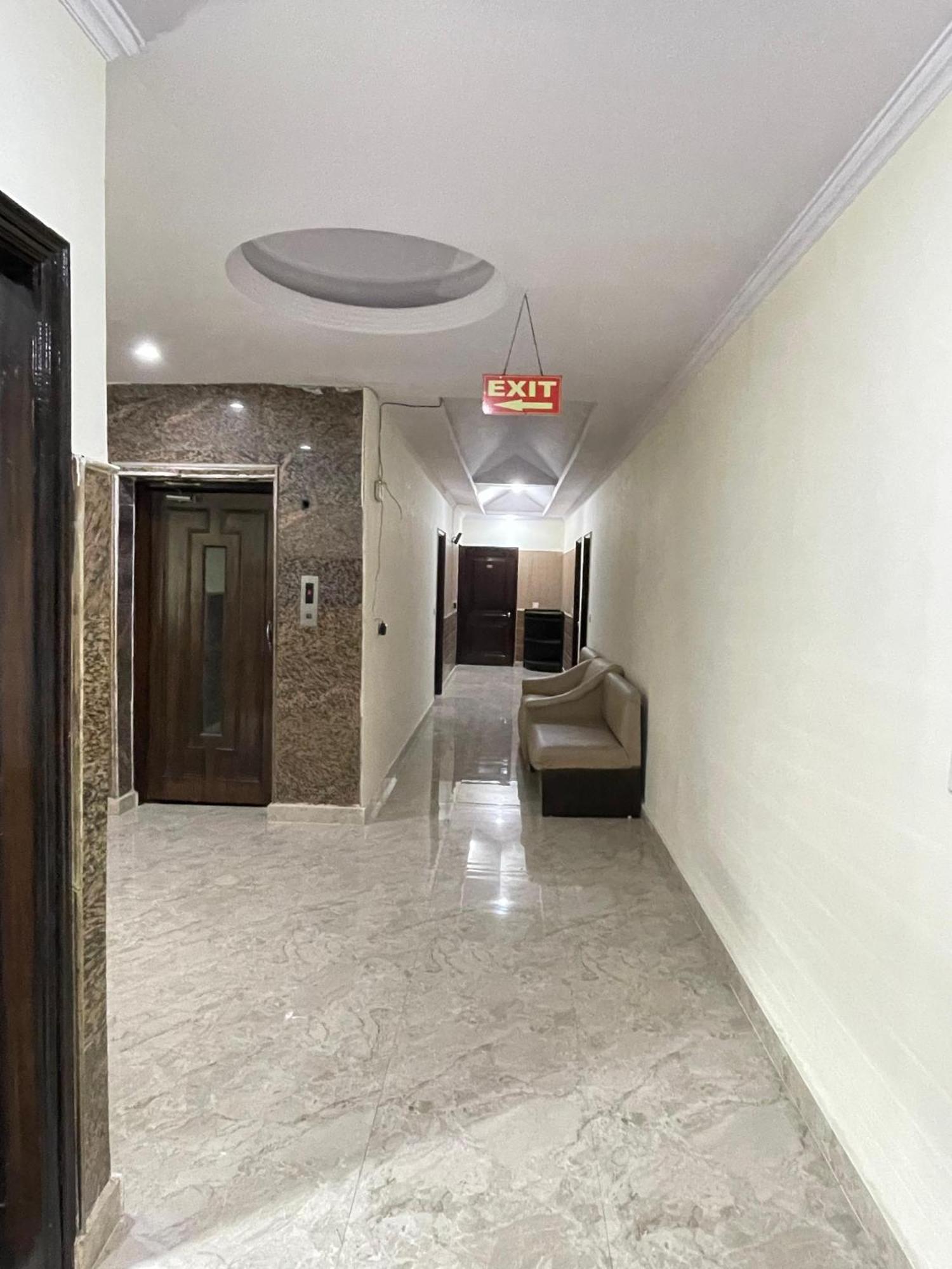 Hotel Radiance Delhi  Exterior photo